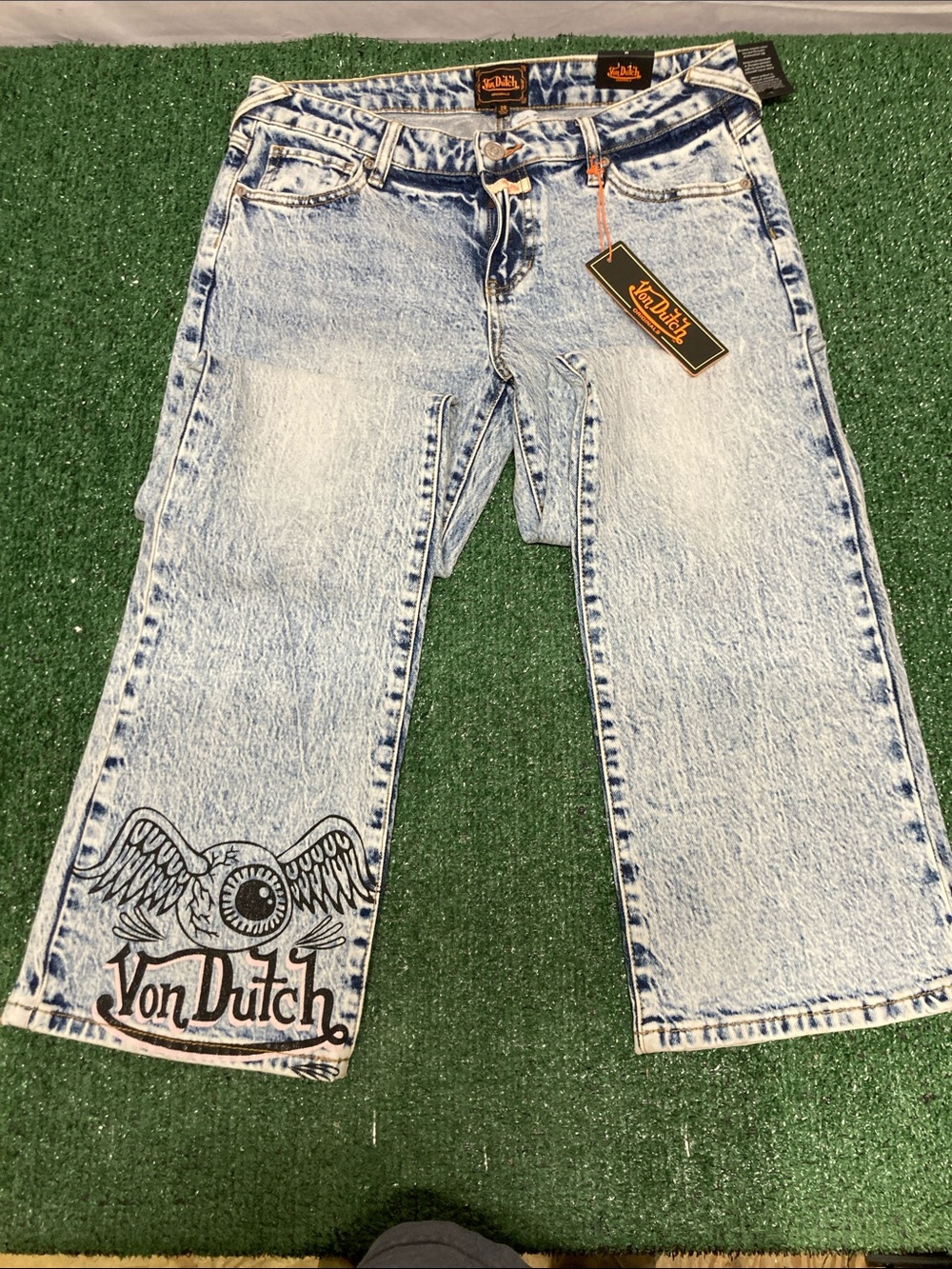 Von Dutch Light Blue Acid Wash Bootcut Jeans with size 28 x 31 (OKPM-09-001)